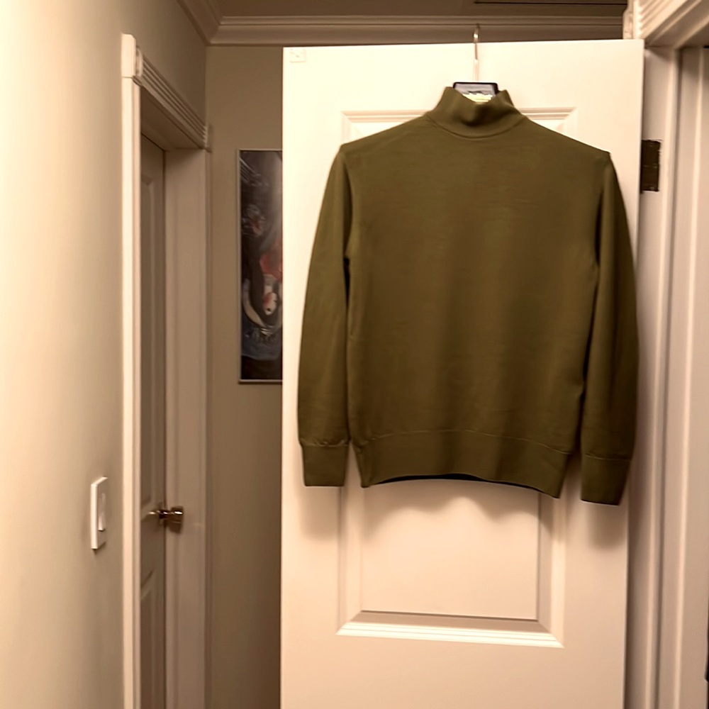 Bloomingdales Sutton Studio mock turtleneck